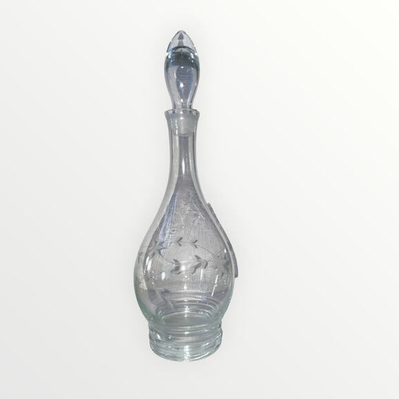 Hand Blown Etched Wine Decanter W/Stopper Made In Romania - Picture 1 of 2